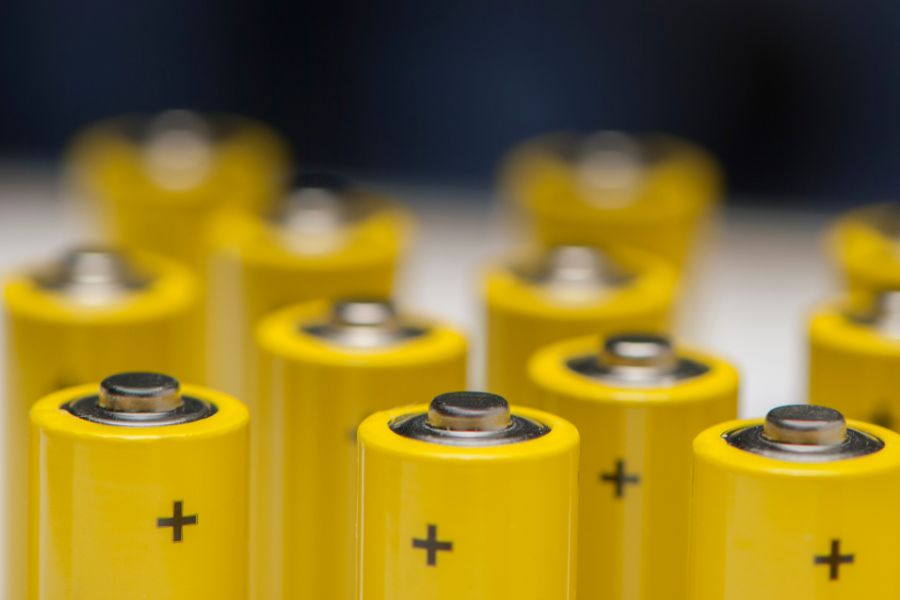 Rechargeable battery safety matters! Learn the right way to charge your batteries, avoid hazards, and maintain their performance.